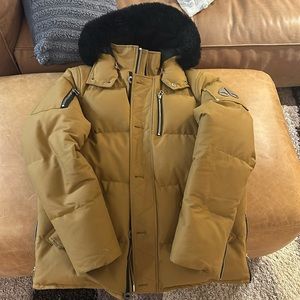 Moose Knuckles Men’s coat